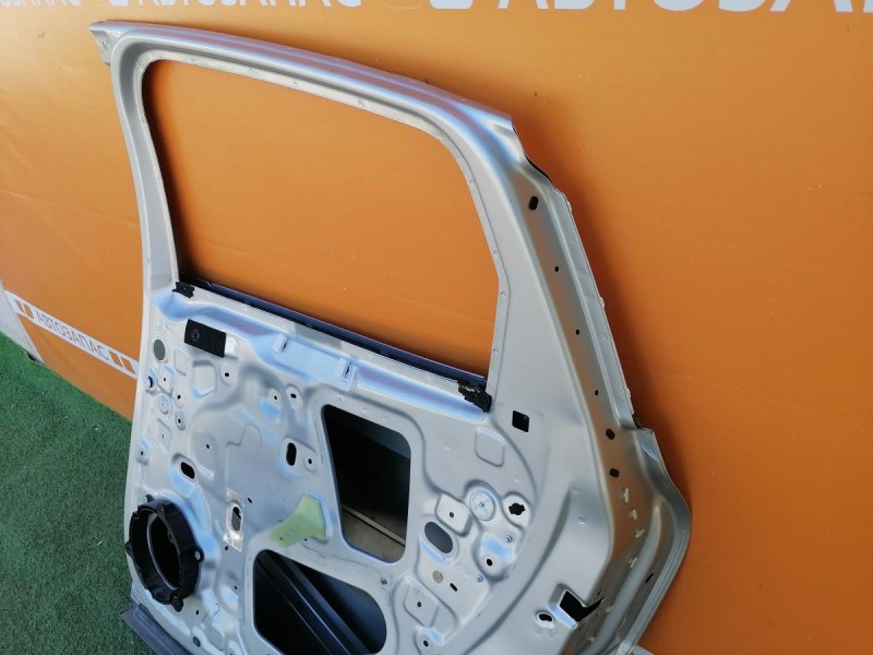 Arkana №2 дверь задняя правая