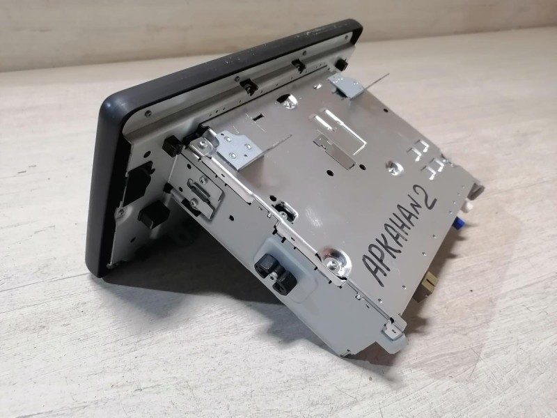 Arkana №2 магнитола штатная