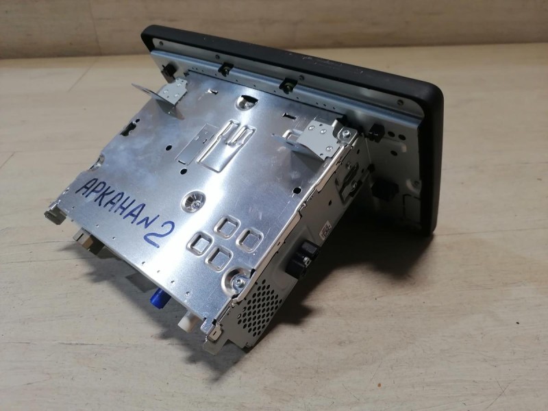 Arkana №2 магнитола штатная