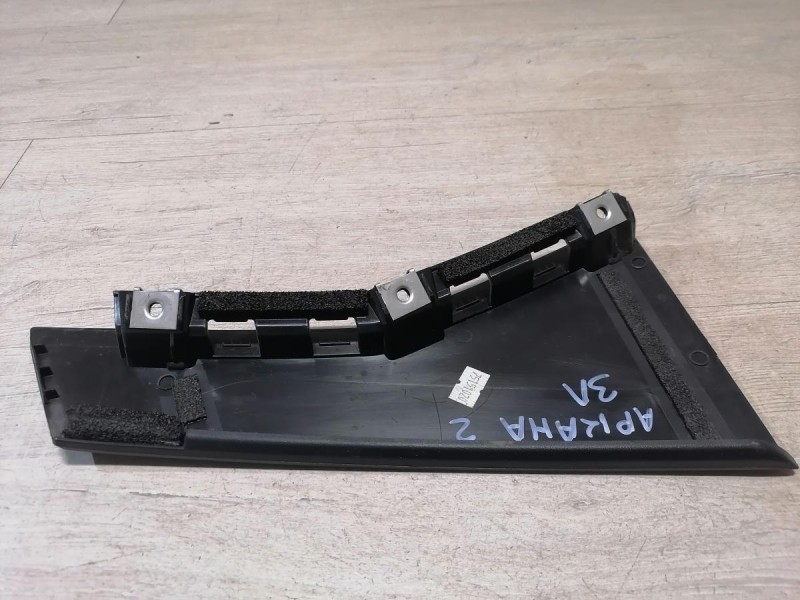 Arkana №2 накладка стойки двери наружная задняя левая кривая