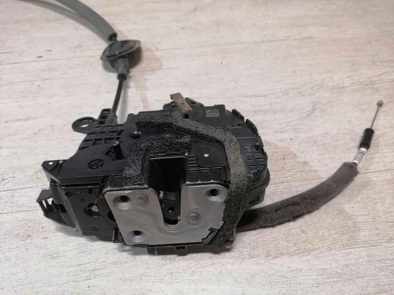 Arkana №2 замок двери задний правый