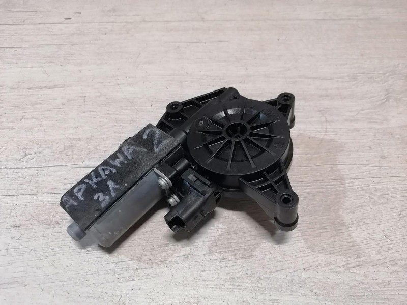 Arkana №2 моторчик стеклоподъемника задний левый