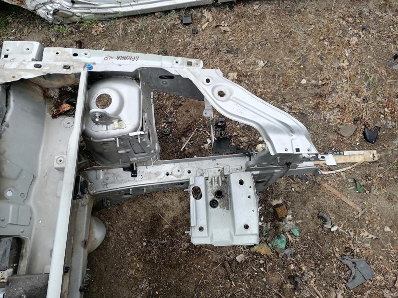 Arkana №2 лонжерон левый