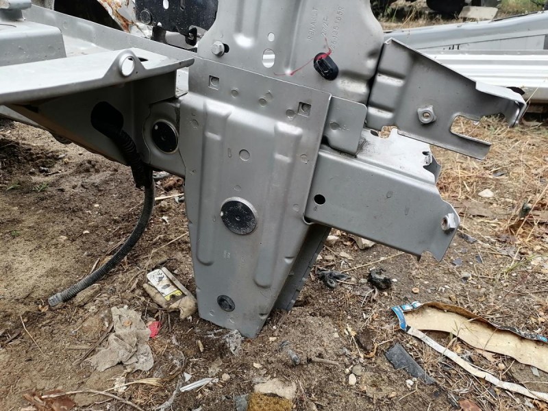 Arkana №2 лонжерон левый