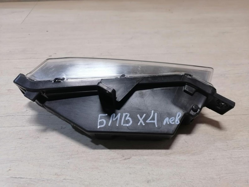 BMW X3 П противотуманка левая