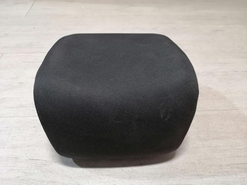 Sandero №14 подголовник заднего дивана к-кт