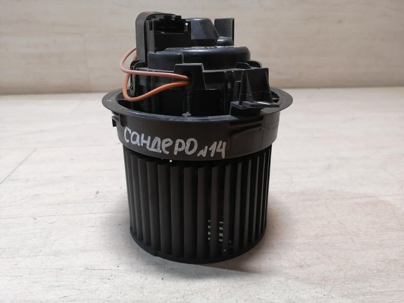 Sandero 2 №14 моторчик печки