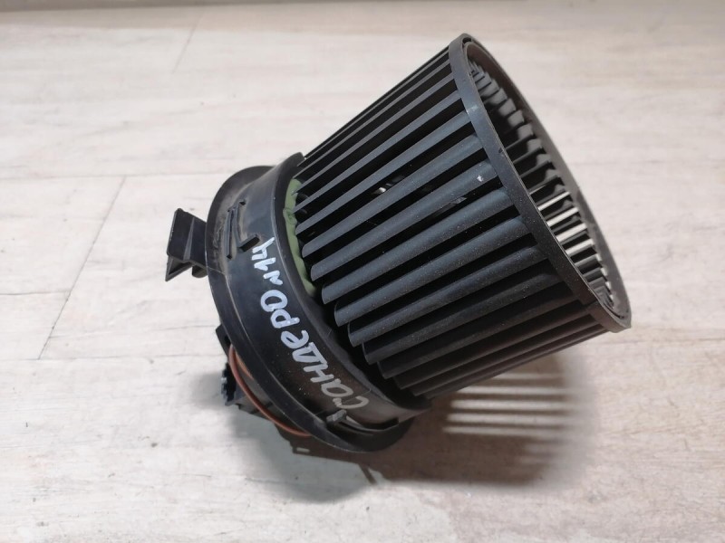 Sandero 2 №14 моторчик печки