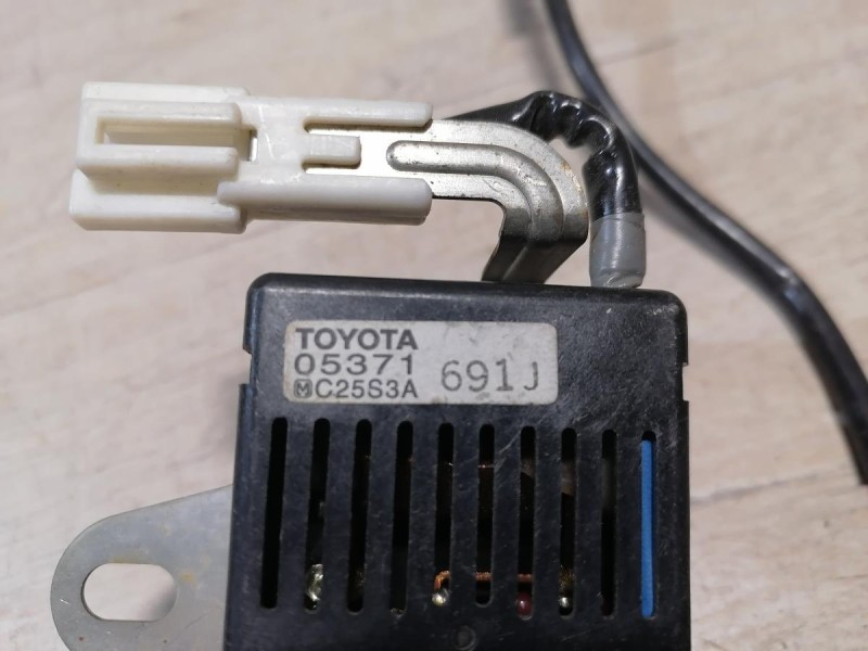 Camry v40 №1 блок электронный управления шторкой c25s3a