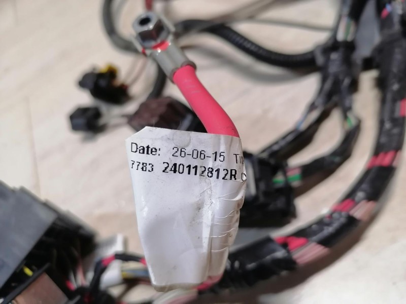 Sandero №14 проводка двигателя 16кл конд мкпп