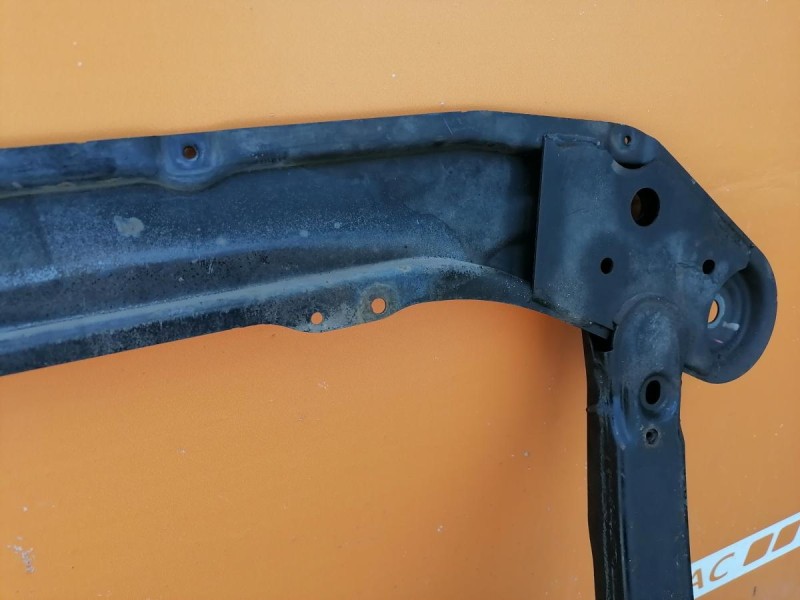 Sandero №14 подрамник деф