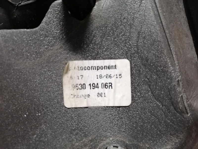 Sandero №14 зеркало правое