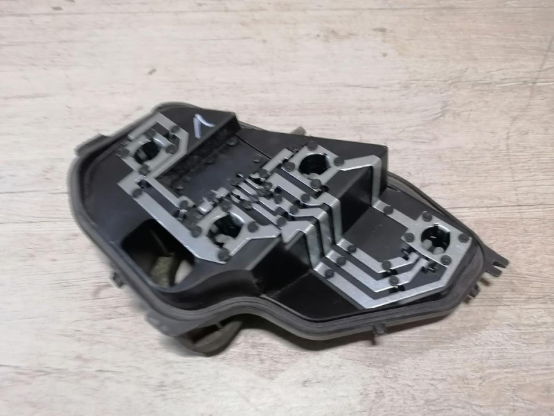 Sandero №14 плата фонаря левая деф