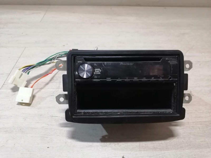 Sandero №14 магнитола пионер