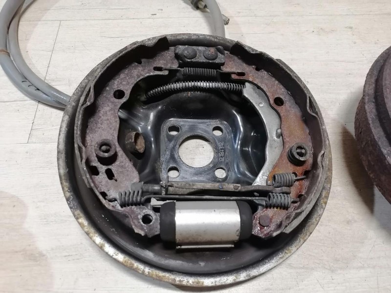 Sandero №14 барабан тормозной правый