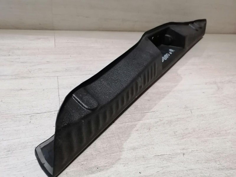 Sandero №14 обшивка задней панели накладка не ориг