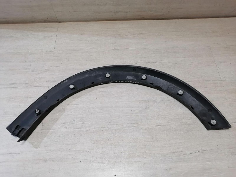 Sandero №14 расширитель крыла передний левый