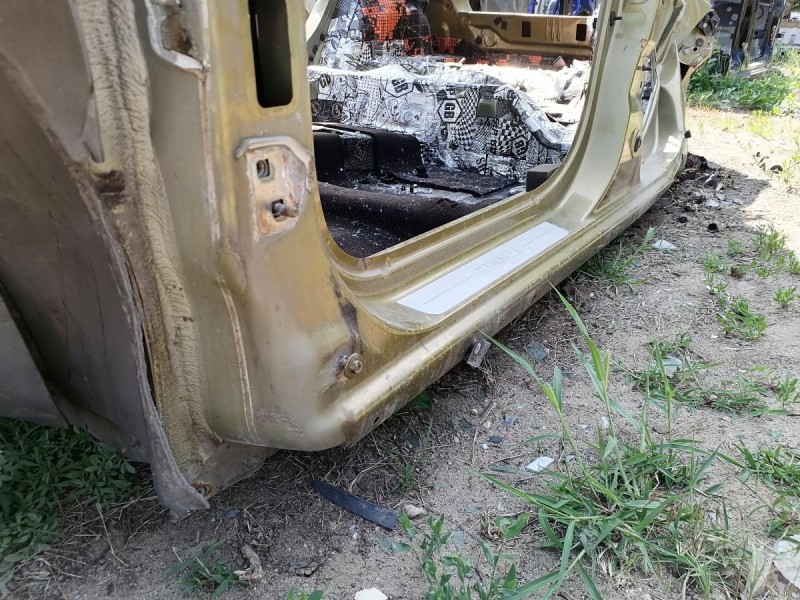 Sandero №14 порог левый степвей до шва деф