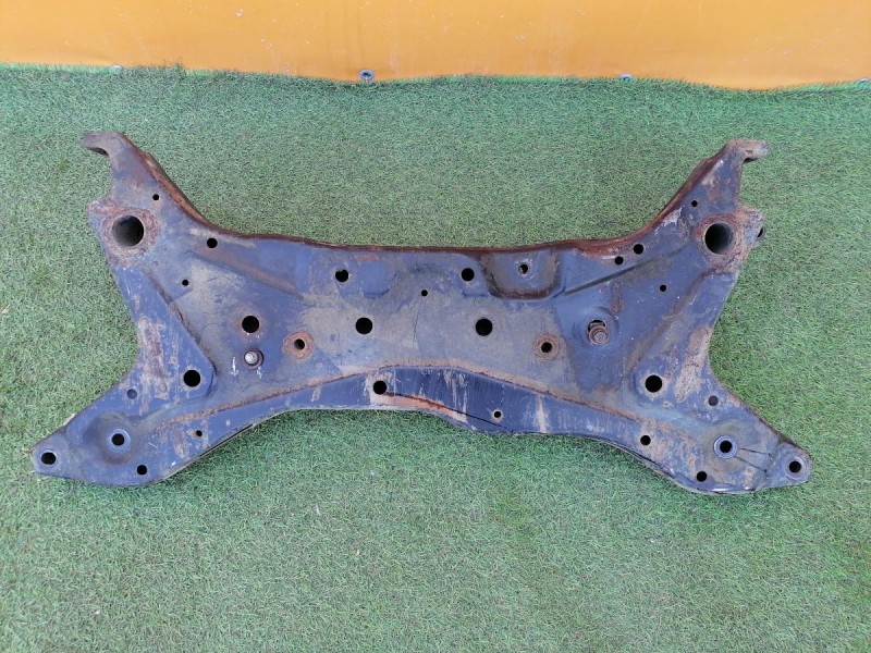 Lancer 10 №1 подрамник передний деф