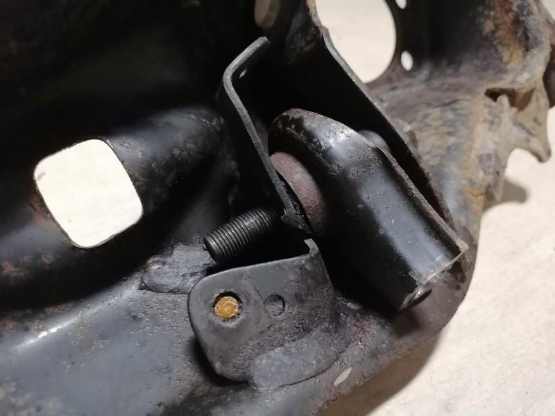 Lancer 10 №1 рычаг задний продольный правый