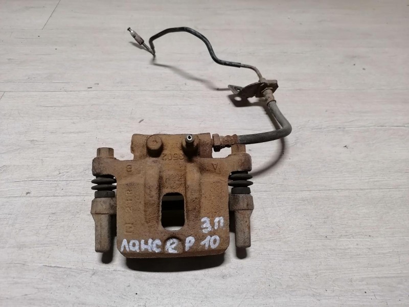 Lancer 10 №1 суппорт задний правый
