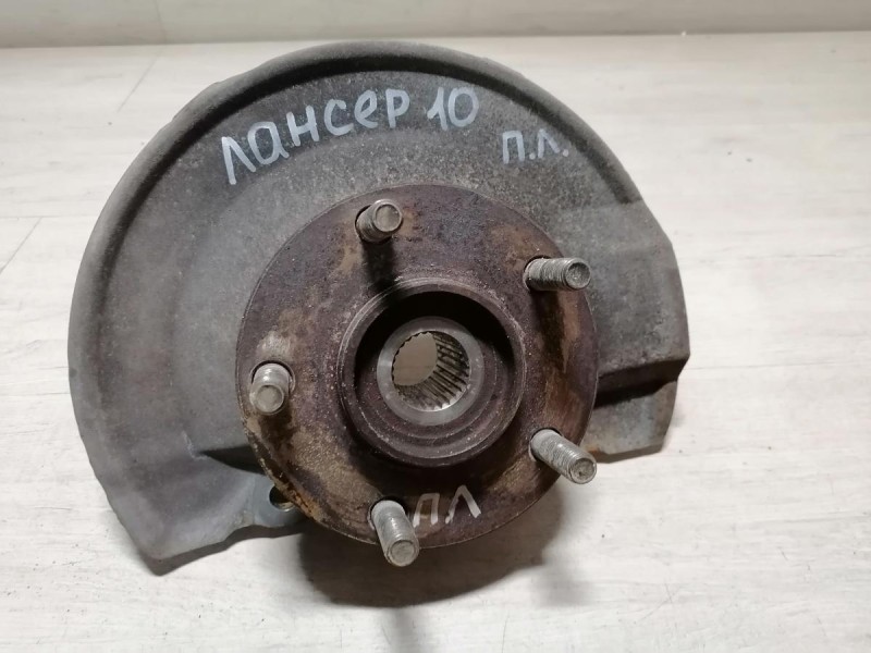 Lancer 10 №1 кулак левый
