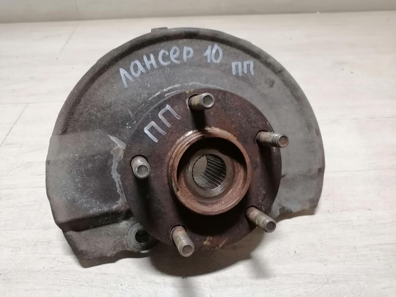 Lancer 10 №1 кулак правый