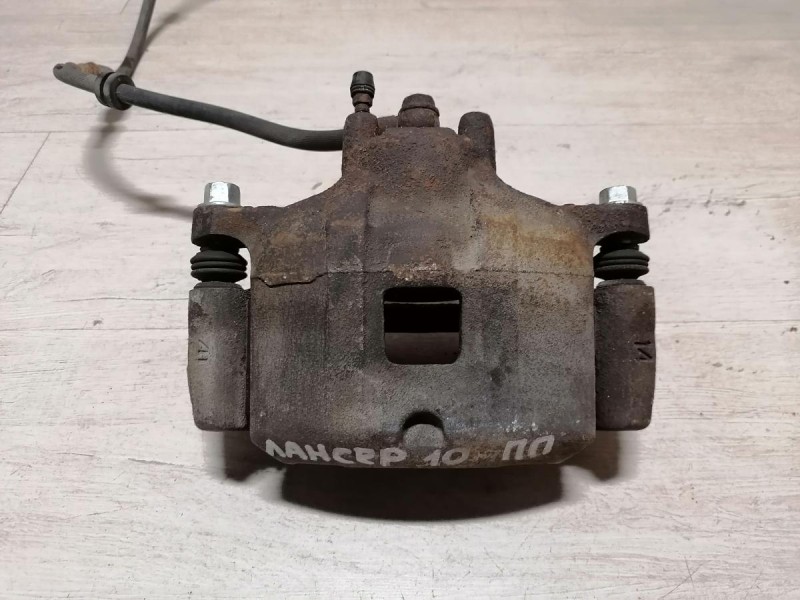 Lancer 10 №1 суппорт передний правый