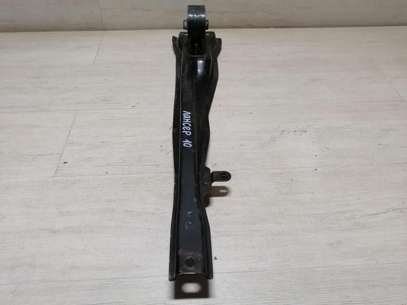 Lancer 10 №1 балка подмоторная