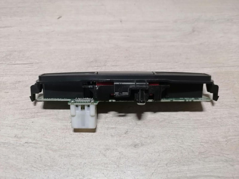Lancer 10 №1 кнопка аварийка блок деф