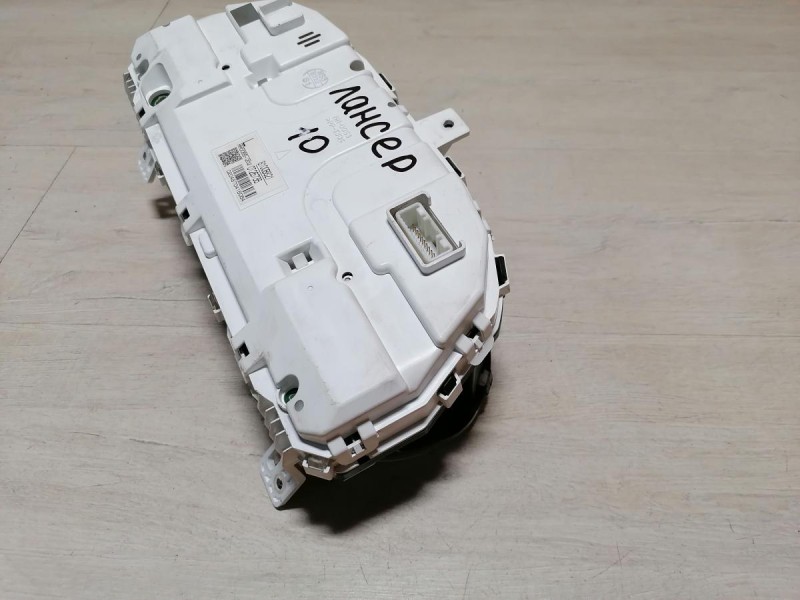 Lancer 10 №1 панель приборов