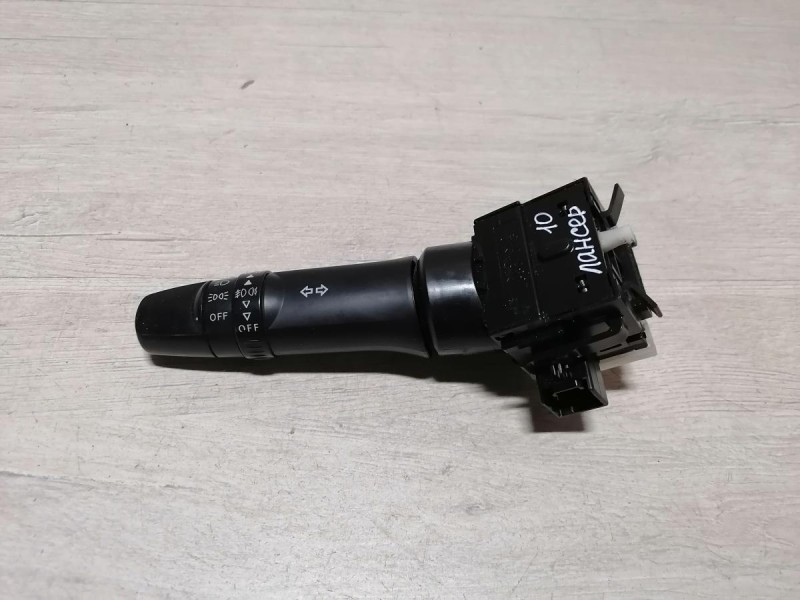 Lancer 10 №1 переключатель поворотов света