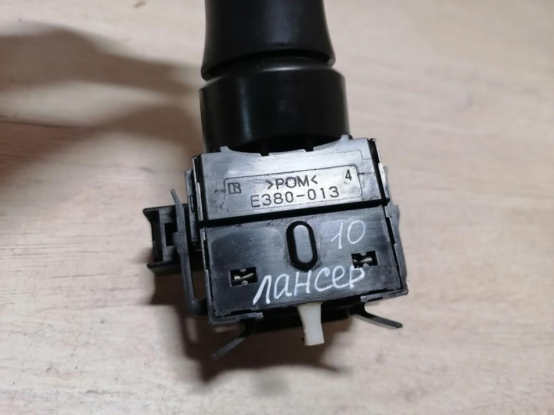 Lancer 10 №1 переключатель поворотов света