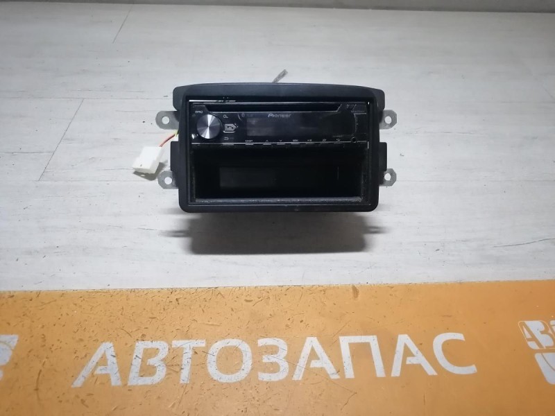 Sandero №14 комплект акустики магнитола динамики конденсатор полка деф