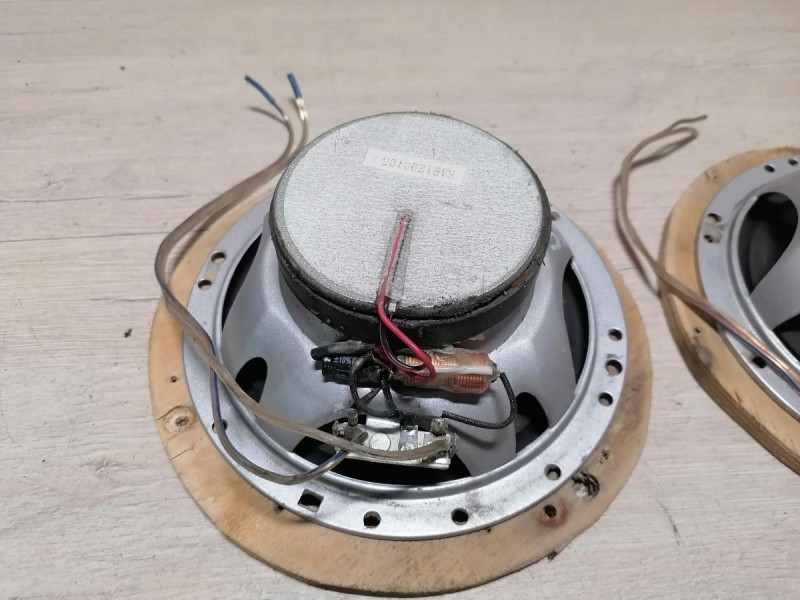 Sandero №14 комплект акустики магнитола динамики конденсатор полка деф