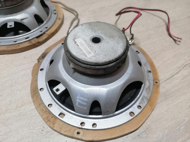 Sandero №14 комплект акустики магнитола динамики конденсатор полка деф