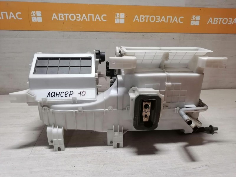 Lancer 10 №1 печка корпус под кондиционер