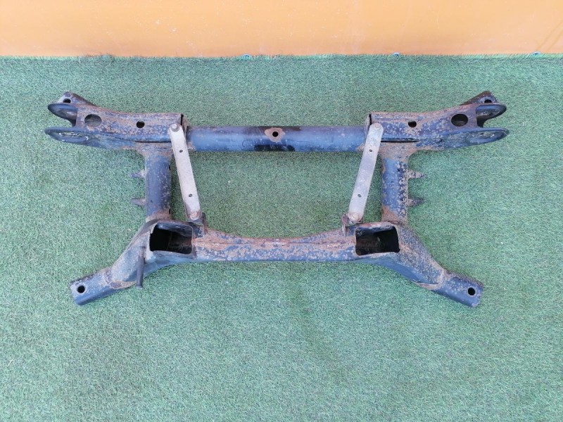 Lancer 10 №1 подрамник задний