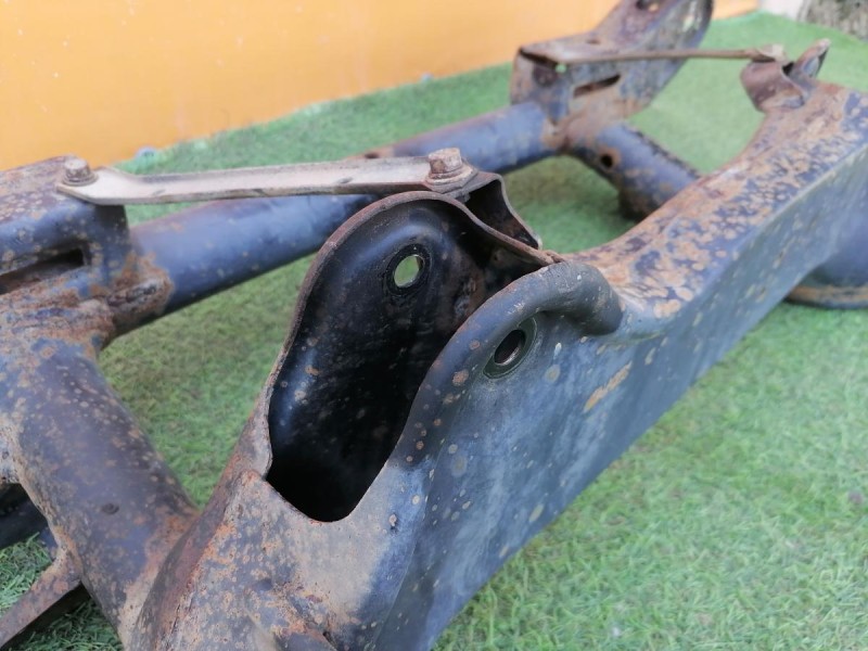 Lancer 10 №1 подрамник задний