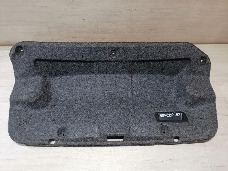Lancer 10 №1 обшивка крышки багажника деф