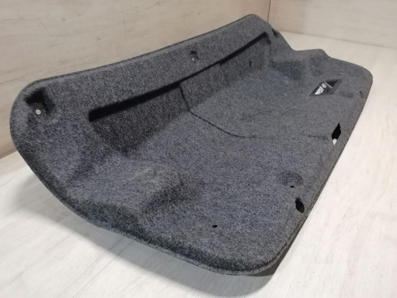 Lancer 10 №1 обшивка крышки багажника деф