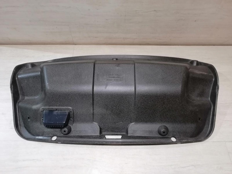 Lancer 10 №1 обшивка крышки багажника деф