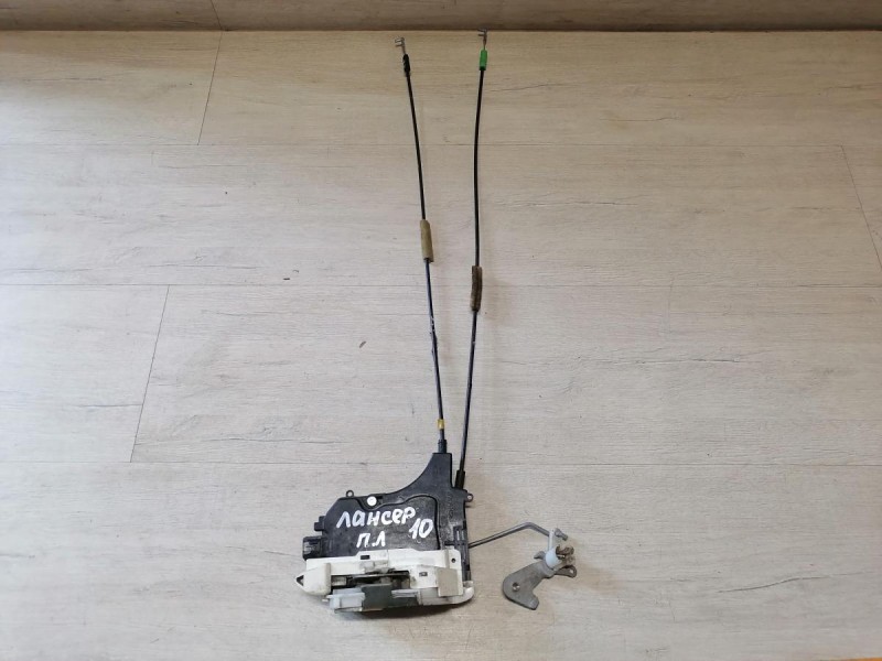 Lancer 10 №1 замок двери передний левый