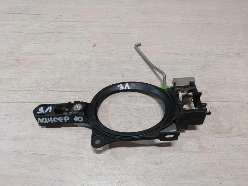 Lancer 10 №1 кронштейн ручки двери задний левый