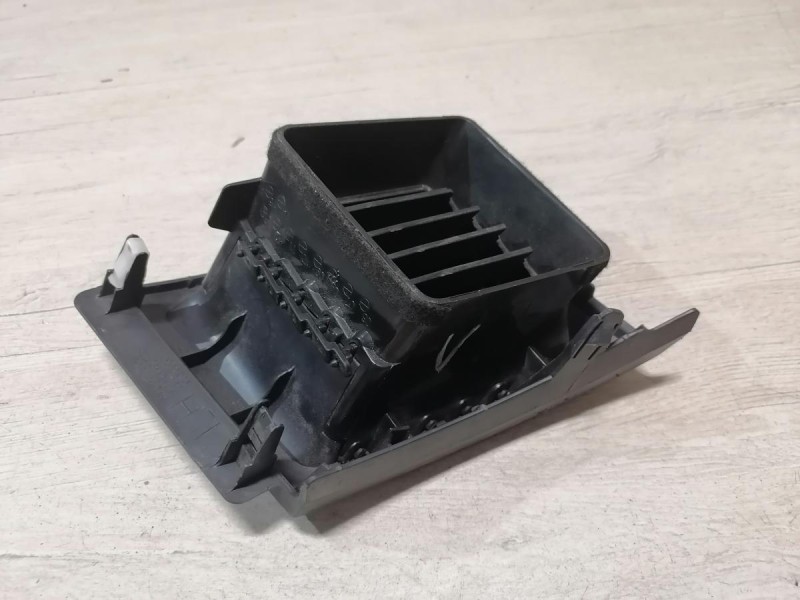 Lancer 10 №1 дефлектор торпедо левый