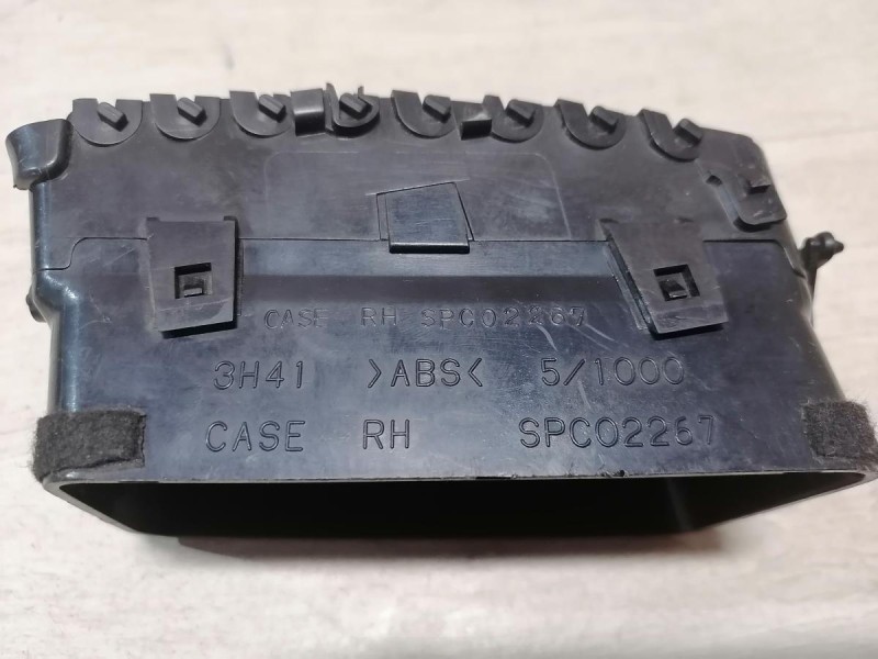 Lancer 10 №1 дефлектор торпедо центральный правый