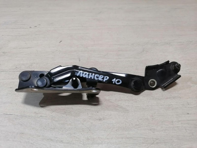 Lancer 10 №1 петля багажника левая