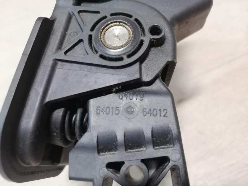 Lancer 10 №1 педаль газа