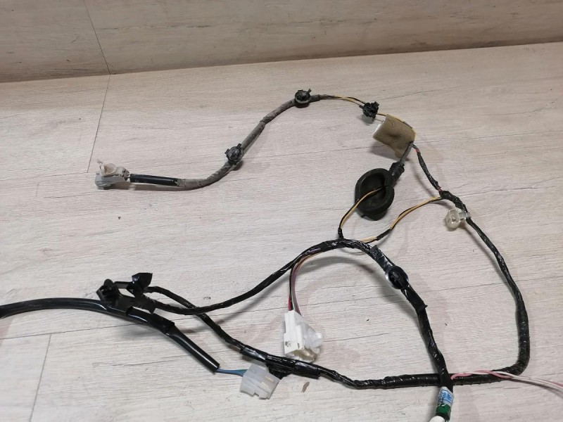 Lancer 10 №1 проводка багажника левая