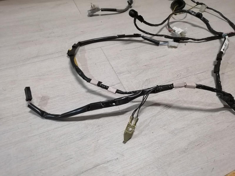 Lancer 10 №1 проводка багажника левая